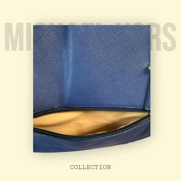 Michael Kors Blue Epi Handbag - Picture 13 of 16